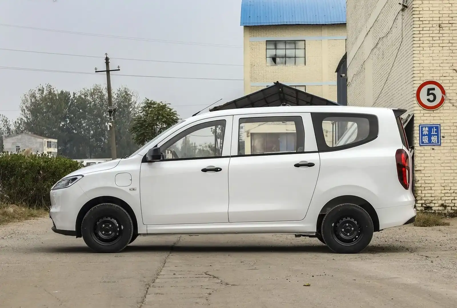 Wuling Yangguang, 2025 на заказ