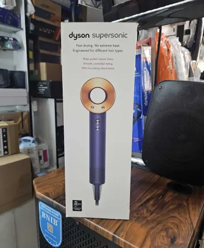 Фен Dyson supersonic