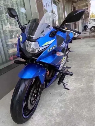 Мотоцикл Suzuki GSX250 на заказ — миниатюра 4