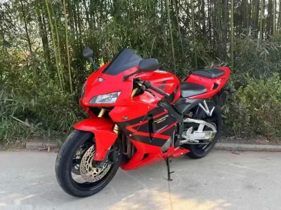 Мотоцикл Honda CBR 500 F5 — миниатюра 4