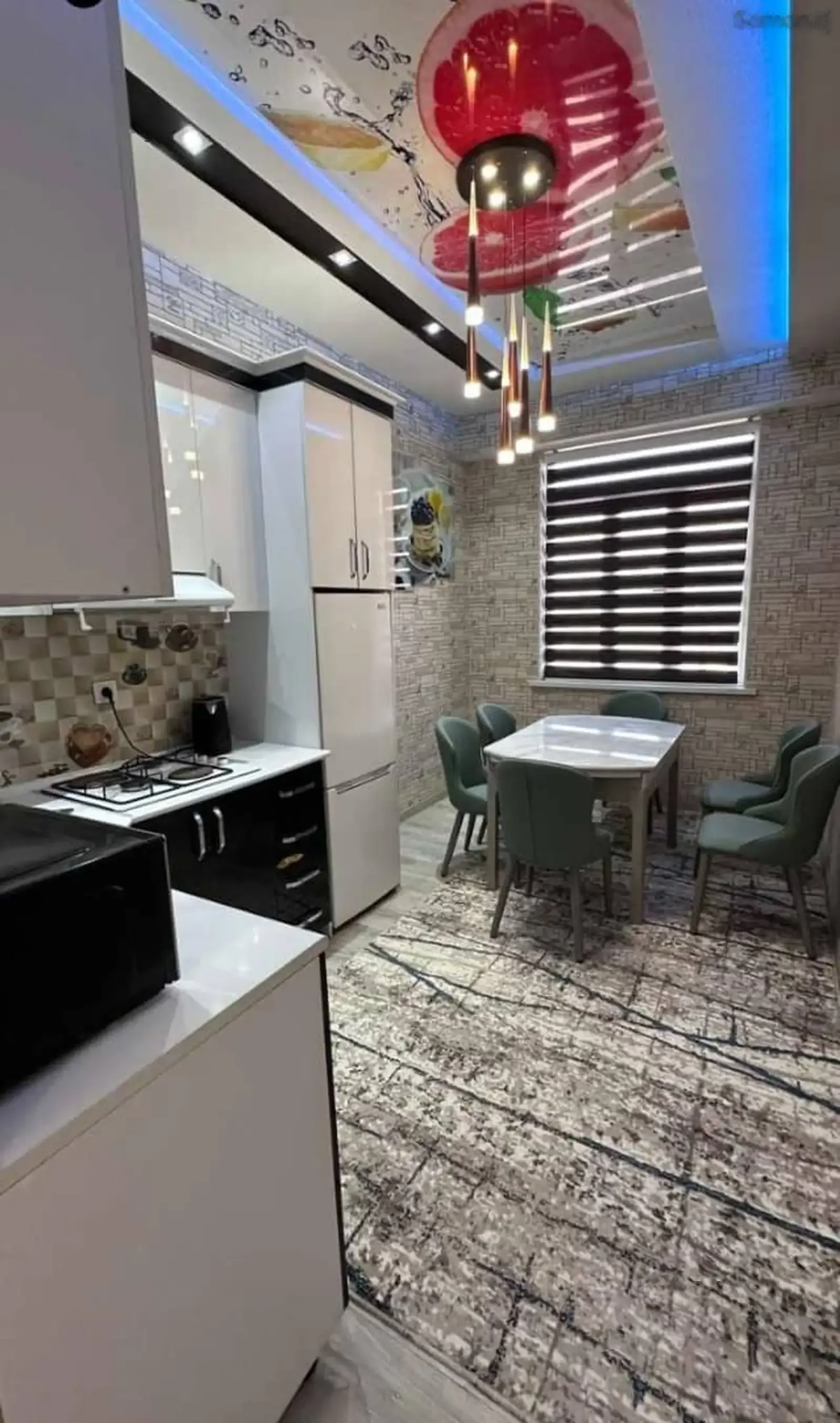 3-комн. квартира, 3 этаж, 122м², 19 микрорайон