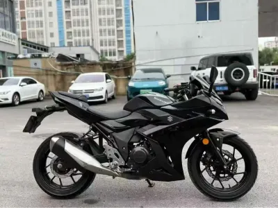 Мотоцикл Suzuki GSX250 — миниатюра 2