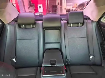 Toyota Camry, 2016