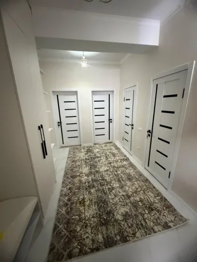 2-комн. квартира, 14 этаж, 60м², Овир Гранд Отель — миниатюра 2