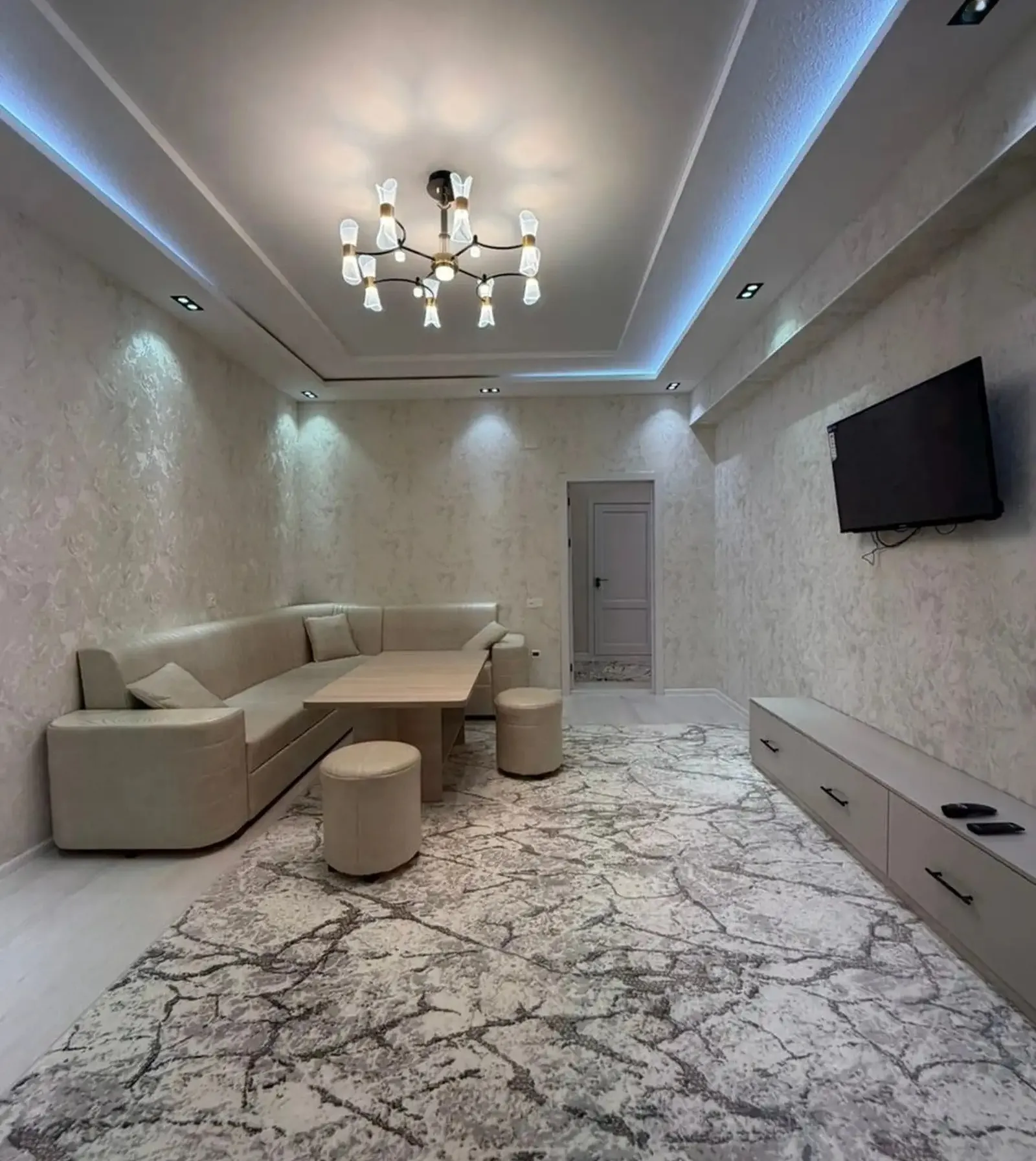 2-комн. квартира, 4 этаж, 76м², 18 Мкр