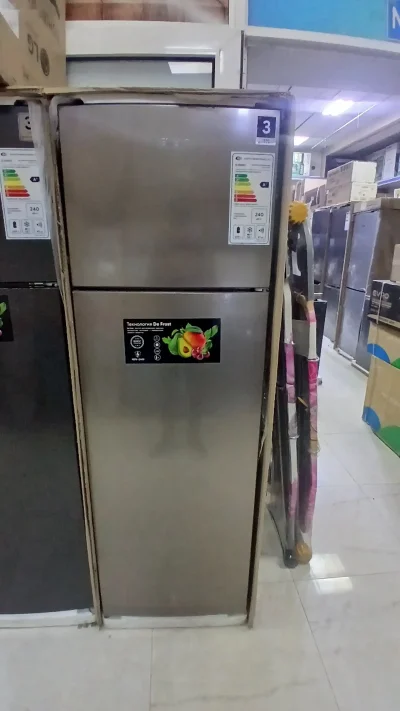 Холодильник ELEMENT 270TFDF