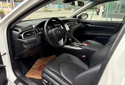 Toyota Camry, 2019