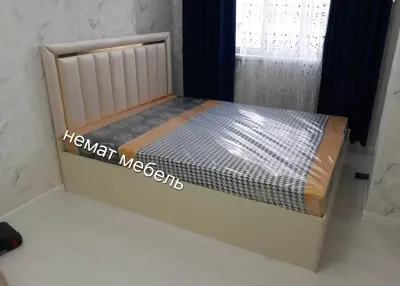 Двухспальная кровать
