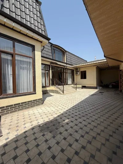 1-этажный, 8 комнатный дом, 350 м², Сомони