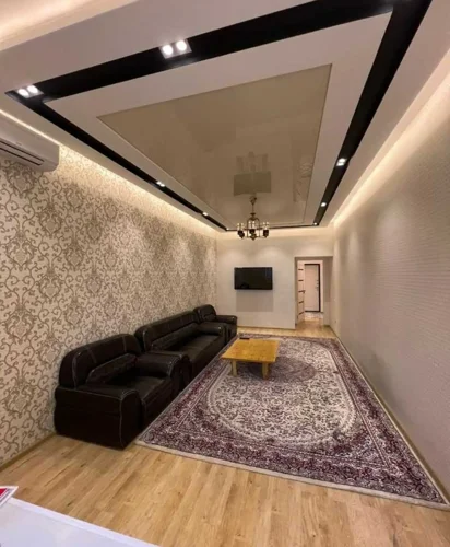 3-к квартира, 1 этаж, 120 м² — миниатюра 1