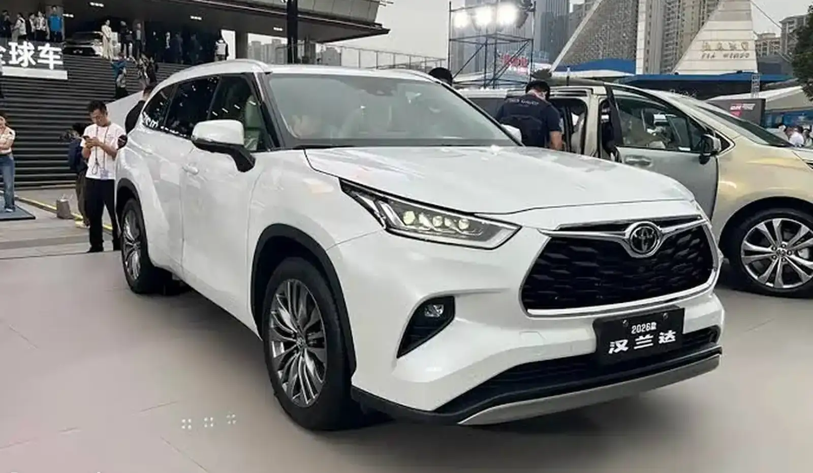 Toyota Highlander,
