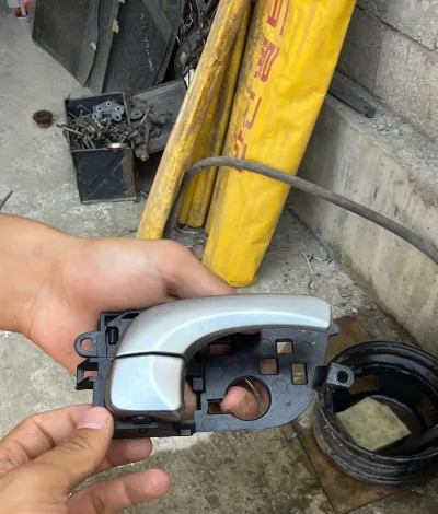 Ручка двери Hyundai Eques 2010-2014