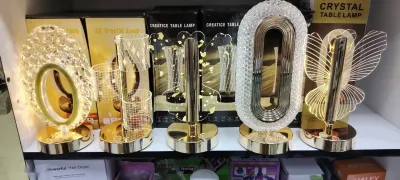 Настольная лампа Creatice Table Lamp — миниатюра 1