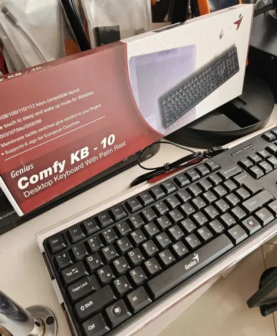 Клавиатура Genius KB10