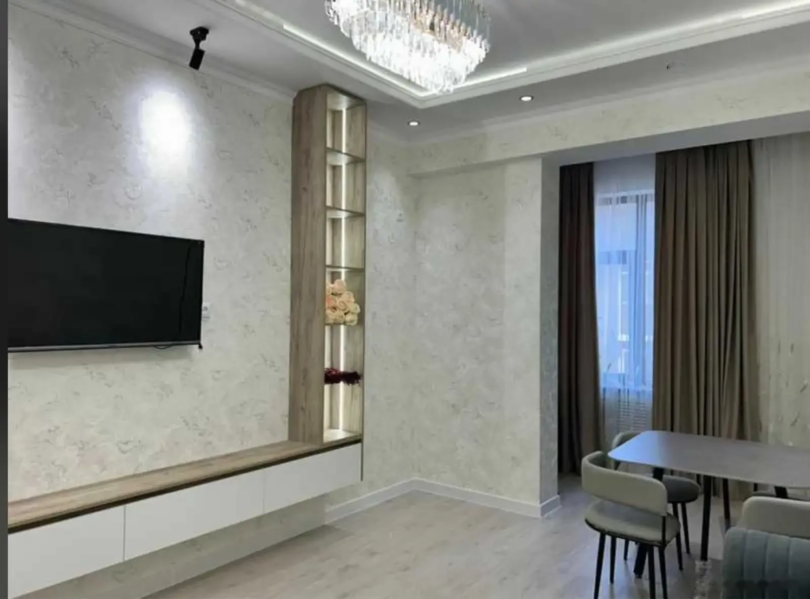 2-комн. квартира, 7 этаж, 57м², Повороти Аэропорт