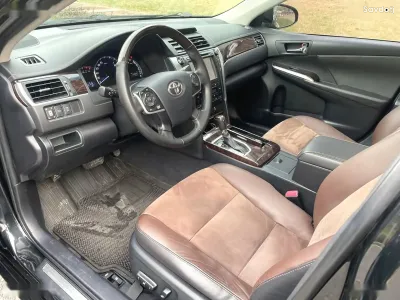 Toyota Camry, 2016