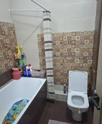 4-комн. квартира, 9 этаж, 137 м², н.Исмоили Сомони,Гранд Отель