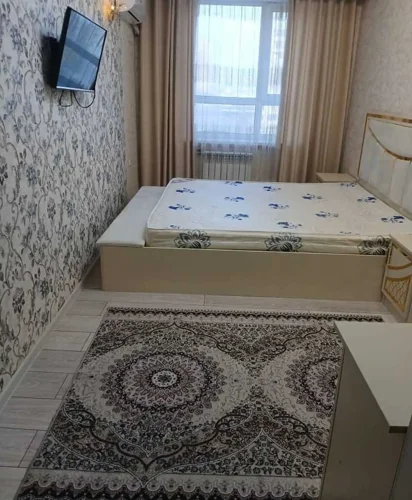 2-к квартира, 4 этаж, 80 м² — миниатюра 2