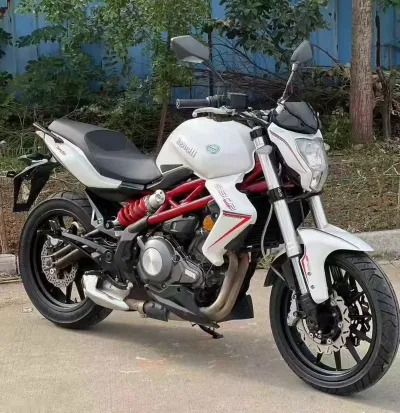 Мотоцикл Benelli — миниатюра 2