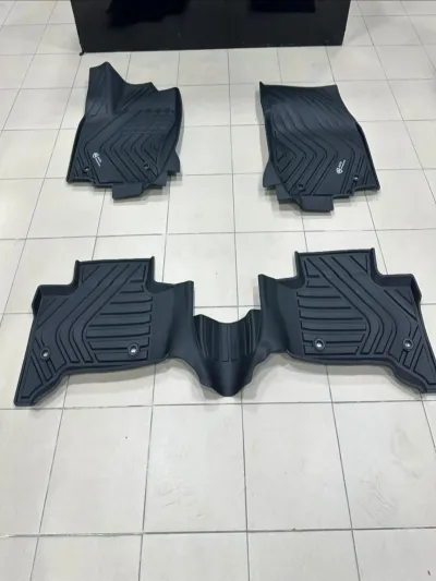 Полик на Lexus