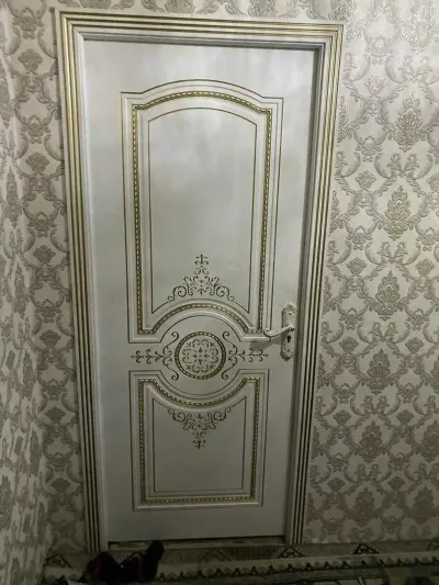 Дверь — миниатюра 1