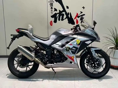 Мотоцикл Kawasaki 400 — миниатюра 2