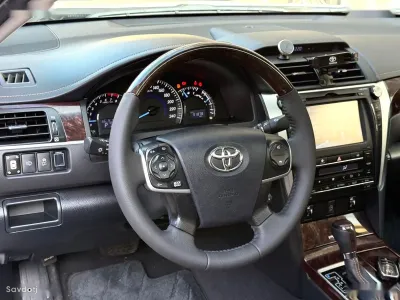 Toyota Camry, 2016