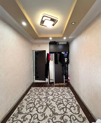 3-комн. квартира, 1 этаж, 74 м², Сино