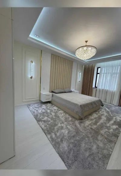 3-комн. квартира, 5 этаж, 95м², Дом печать — миниатюра 1