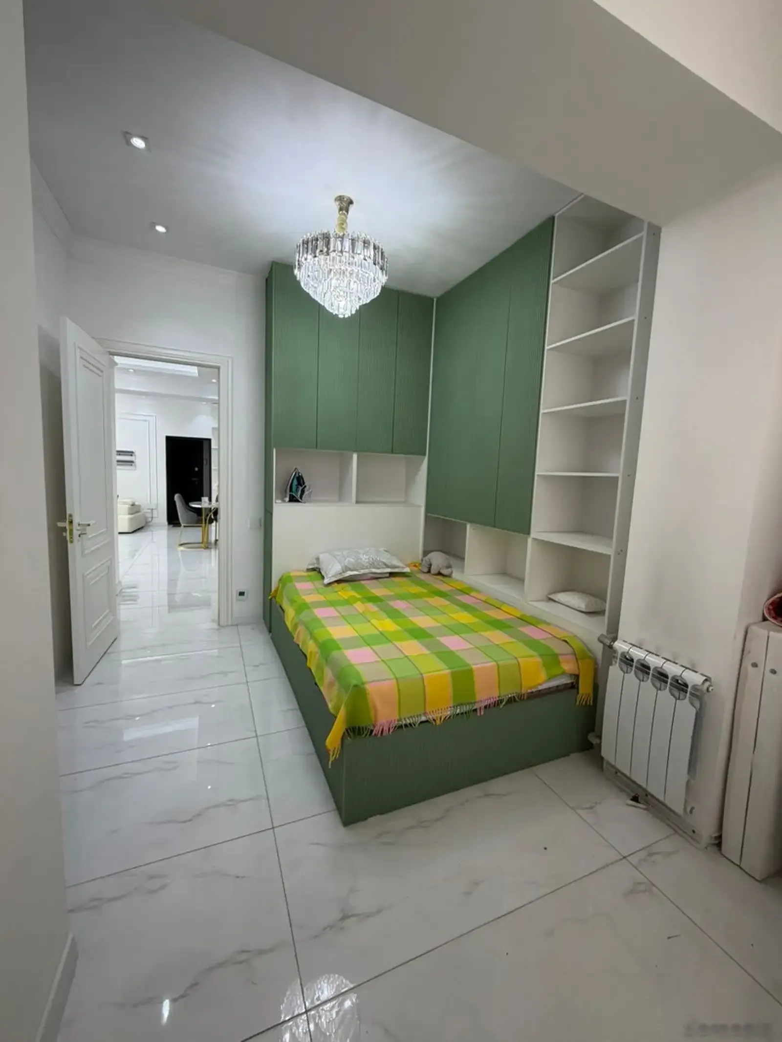 2-комн. квартира, 18 этаж, 115м², Опера и балет
