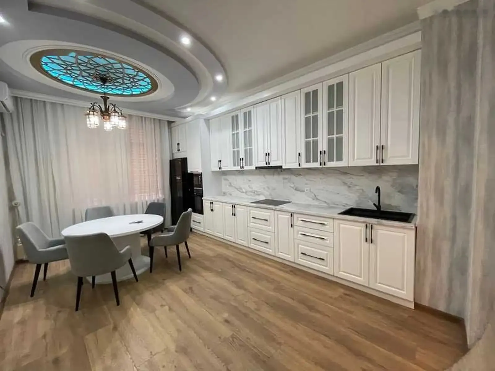 2-комн. квартира, 6 этаж, 100м², И.Сомони