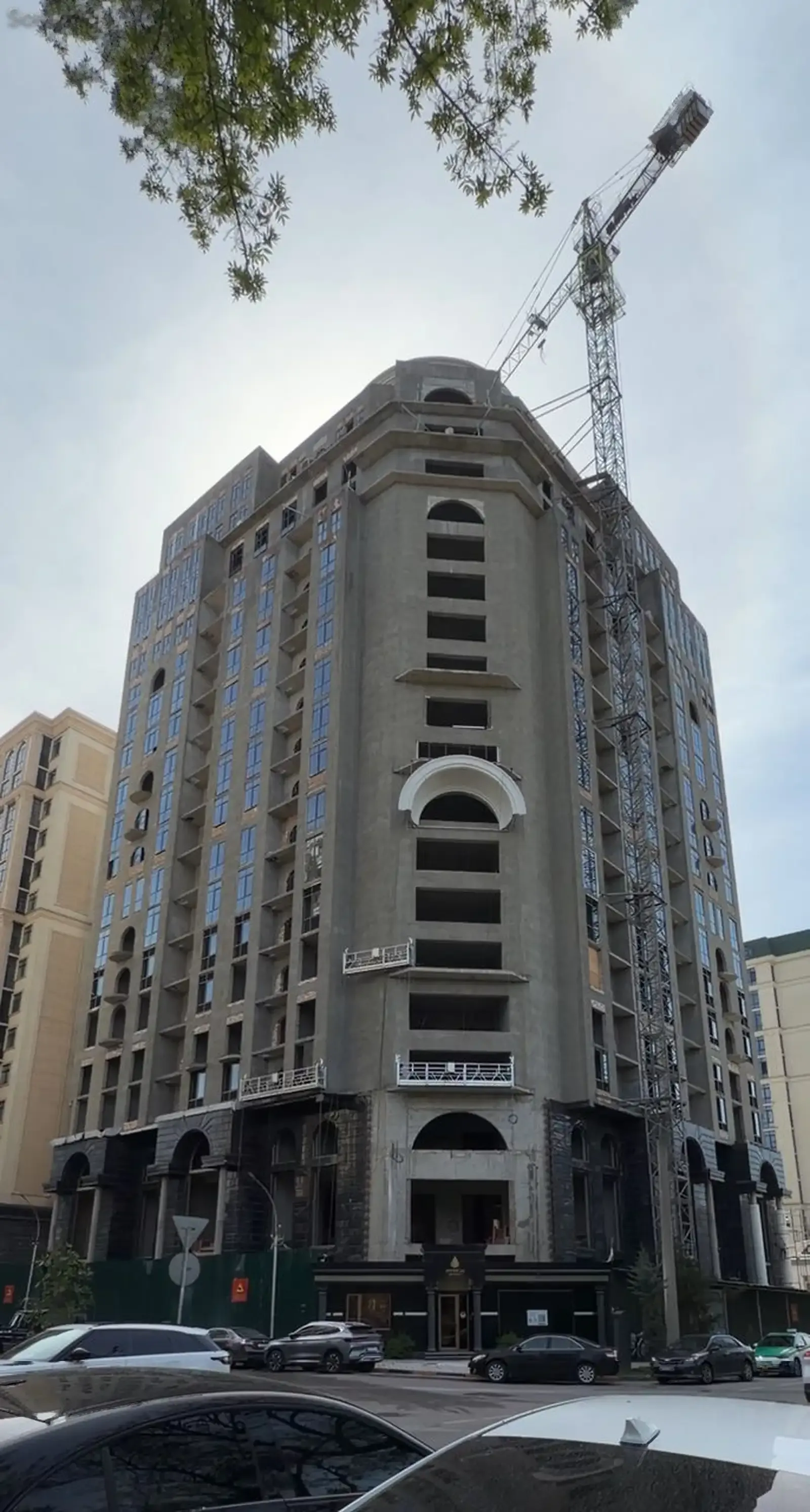 4-комн. квартира, 12 этаж, 200 м², Ашан, Парки Алишера Навои, сбоку от военной прокуратуры