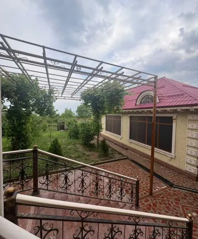 3-этажный, 10 комнатный дом, 750 м², Сино