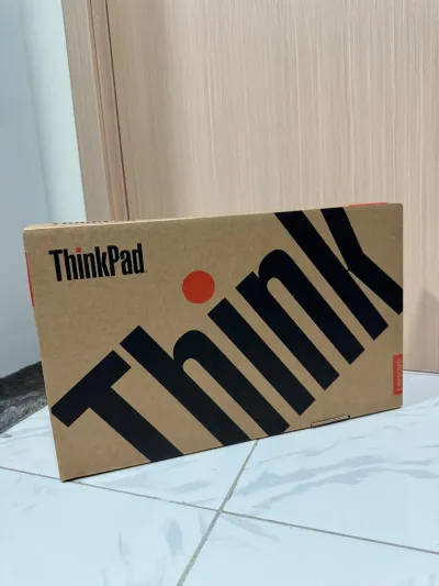 Lenovo ThinkPad P14s Ultra 7 — миниатюра 1
