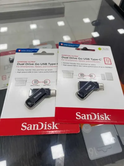 Флеш накопитель SanDisk Dual Drive Go USB Type-C 32Gb