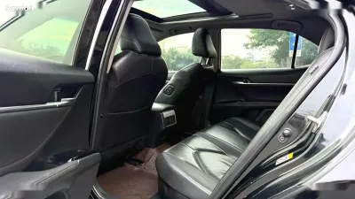 Toyota Camry, 2018