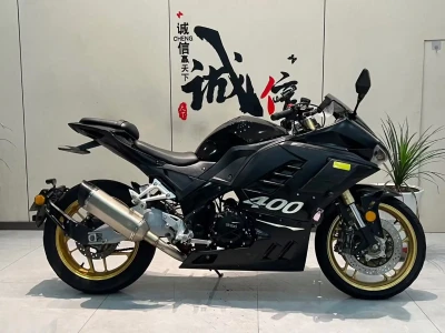 Мотоцикл Dugati 400 cc — миниатюра 2