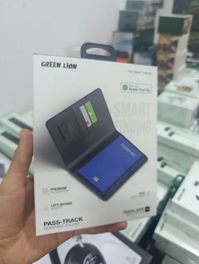 Обложка для паспорта Green Lion pass track c трекером find my