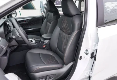Toyota RAV 4, 2025