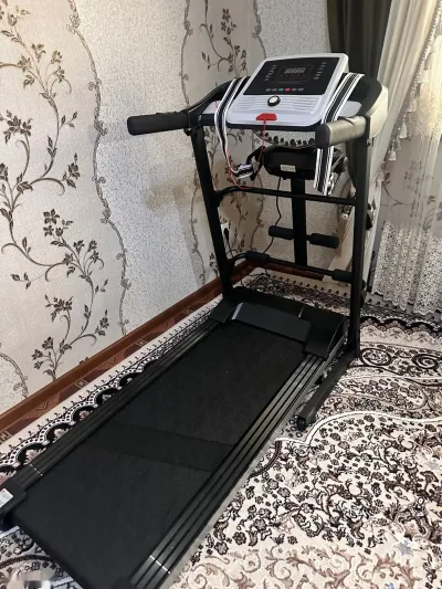 Беговая дорожка — миниатюра 1
