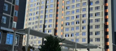 3-комн. квартира, 9 этаж, 60 м², И.Сомони, Спартак