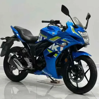 Мотоцикл Suzuki — миниатюра 1