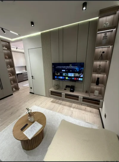 2-комн. квартира, 18 этаж, 50м², Опера и Балета