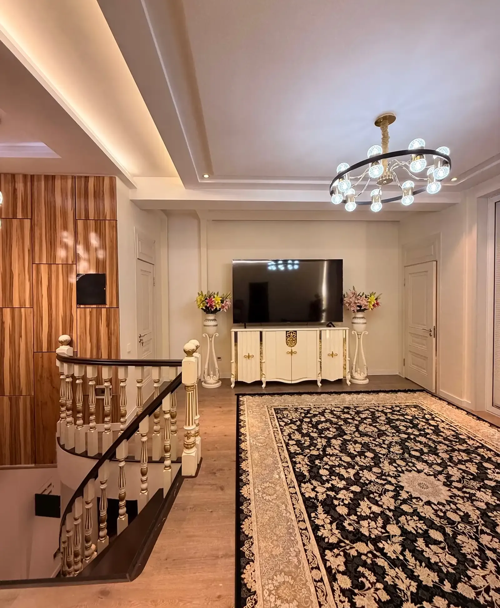 6-комн. квартира, 9 этаж, 300 м², Ситора, Дом печати