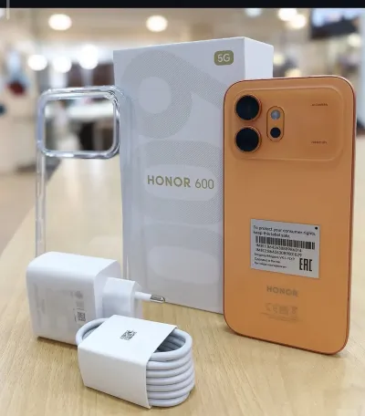 Tecno Spark Slim 256 gb — миниатюра 1