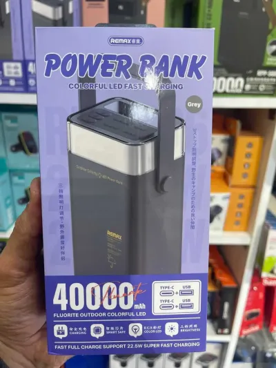 Внешний аккумулятор Remax Portable Mobile Battery Charger Powerbank 40000Mah — миниатюра 1