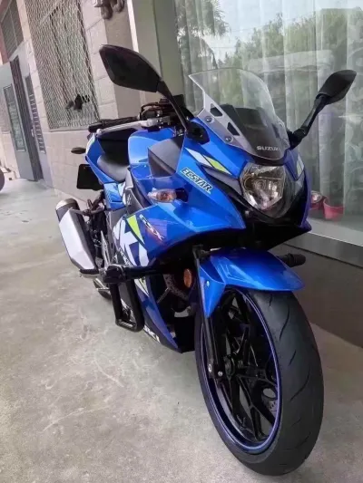Мотоцикл Suzuki GSX250 на заказ — миниатюра 3