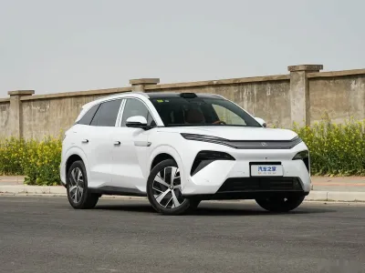 BYD Tang, 2025 — миниатюра 3