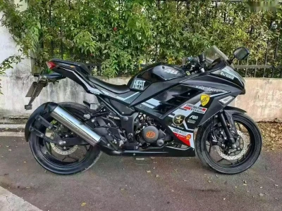 Мотоцикл Kawasaki — миниатюра 4