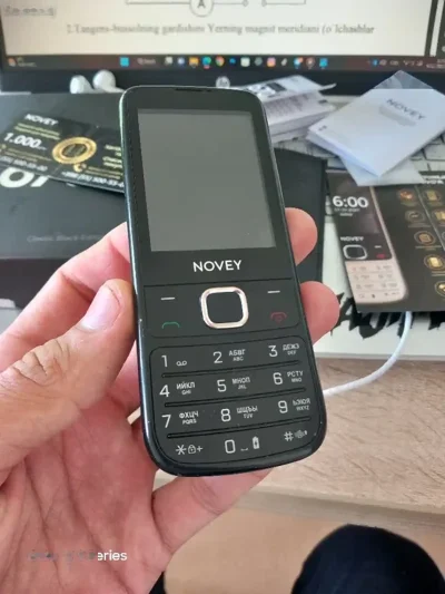 Novey N670 4 gb